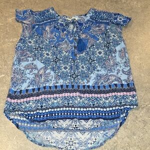 (J43) Womans Sz PL, Blue and White Blouse